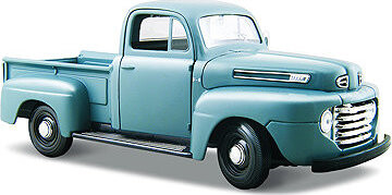Maisto Ford F-1 Pickup 1948 1:25 šedomodrá