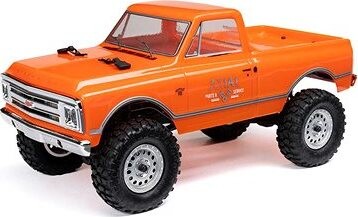 Axial SCX24 Chevrolet C10 1967 1:24 4WD RTR oranžový