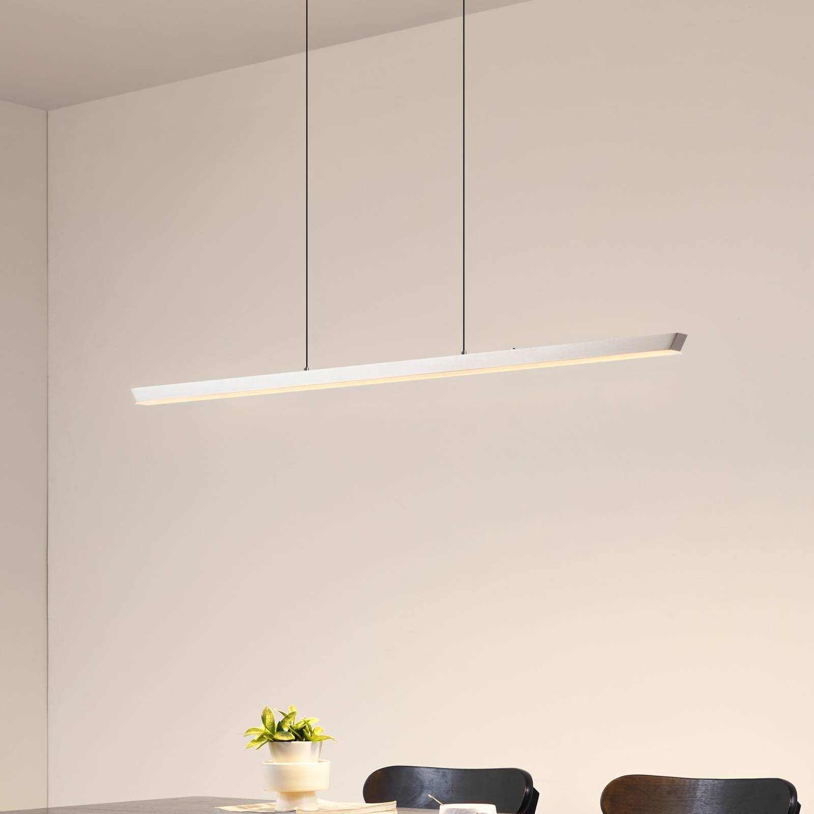 Lucande LED závesné svietidlo Solvar, 117 cm, strieborná, CCT, stmievateľné
