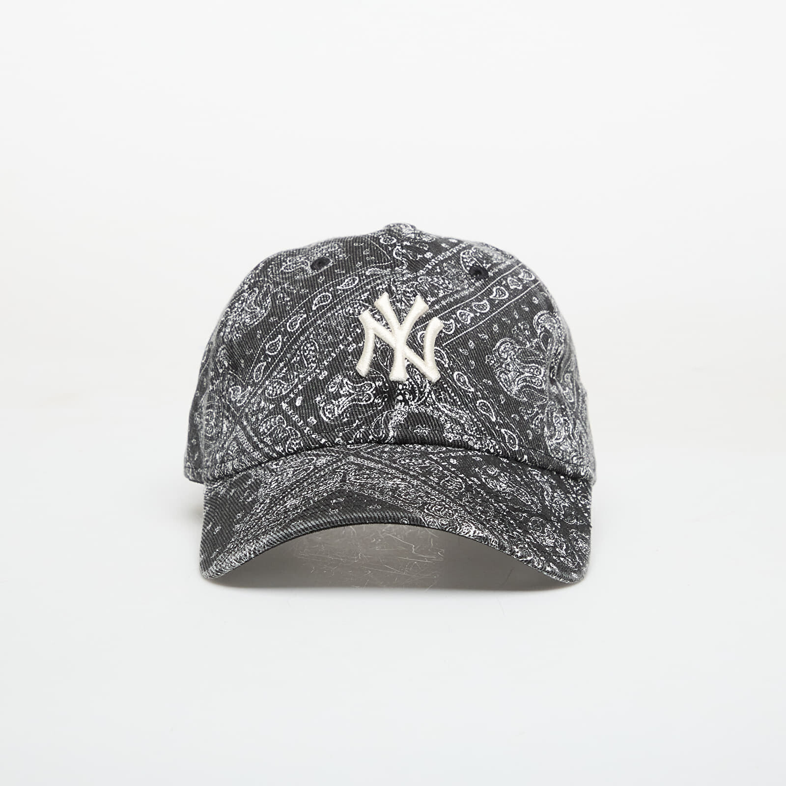 Šiltovka New Era 9TWENTY New York Yankees MLB Washed Paisley Black Universal