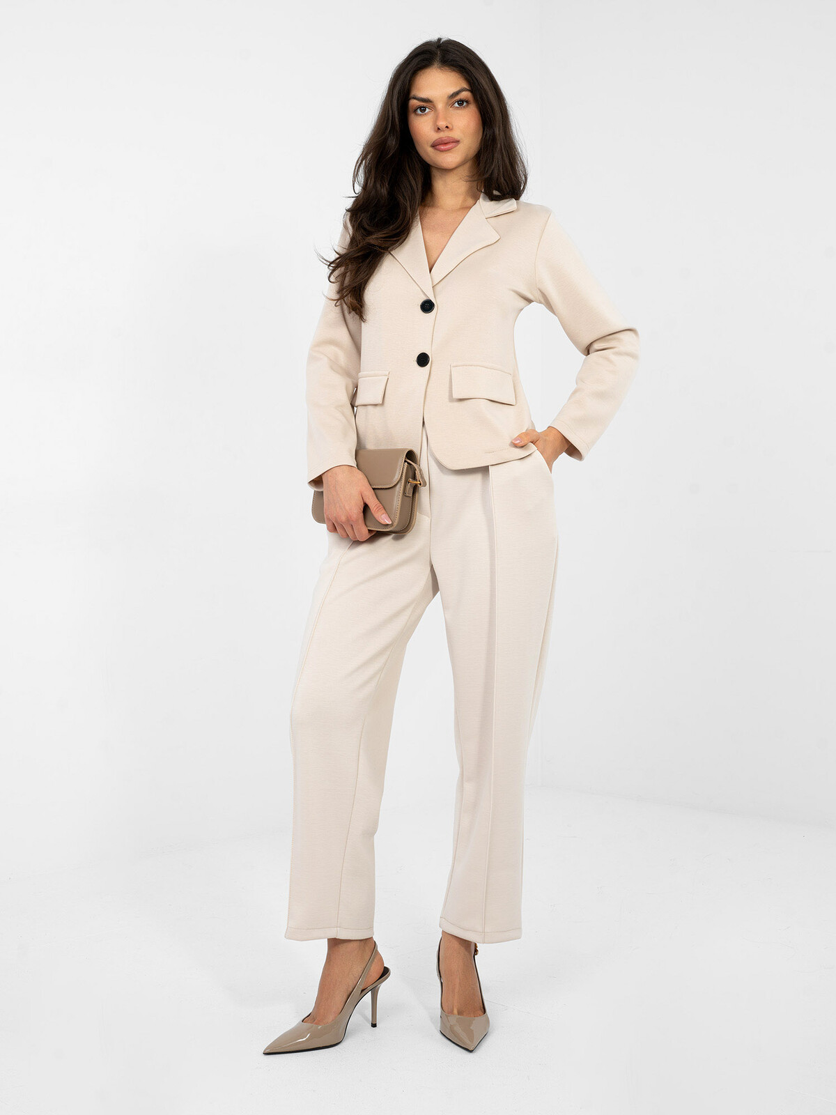 Sako v svetlobéžovej farbe