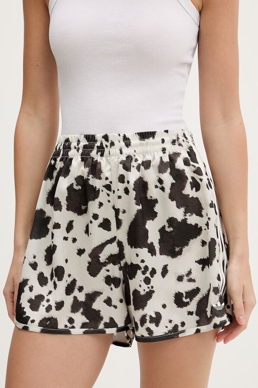 Šortky adidas Originals Stn C Shorts