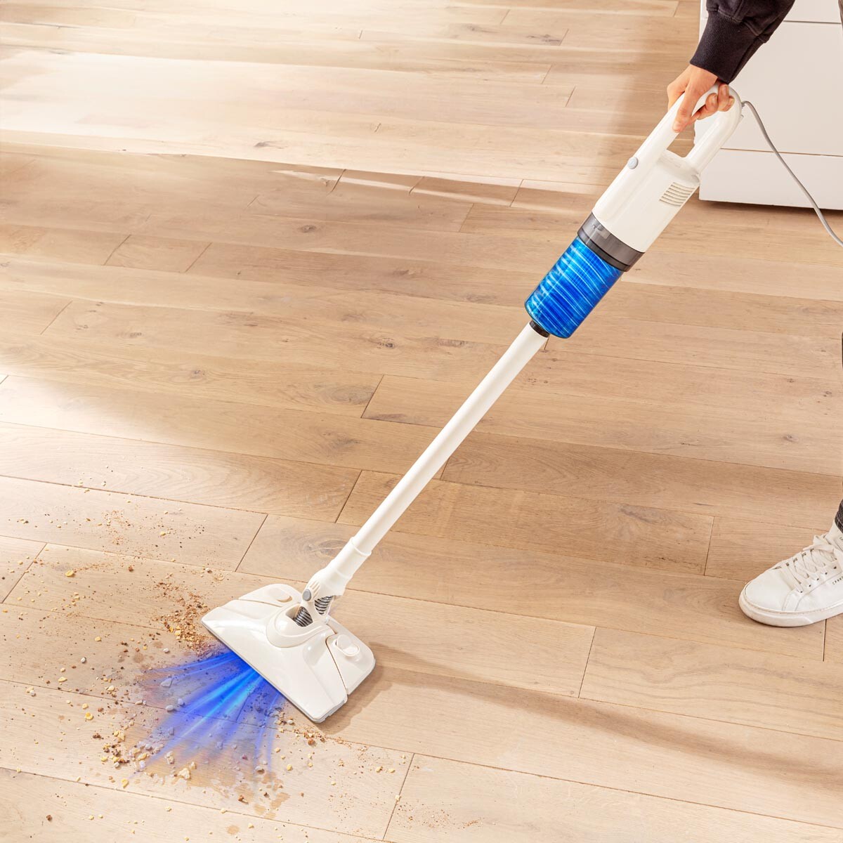 Vysávač s funkciou mopovania 2v1