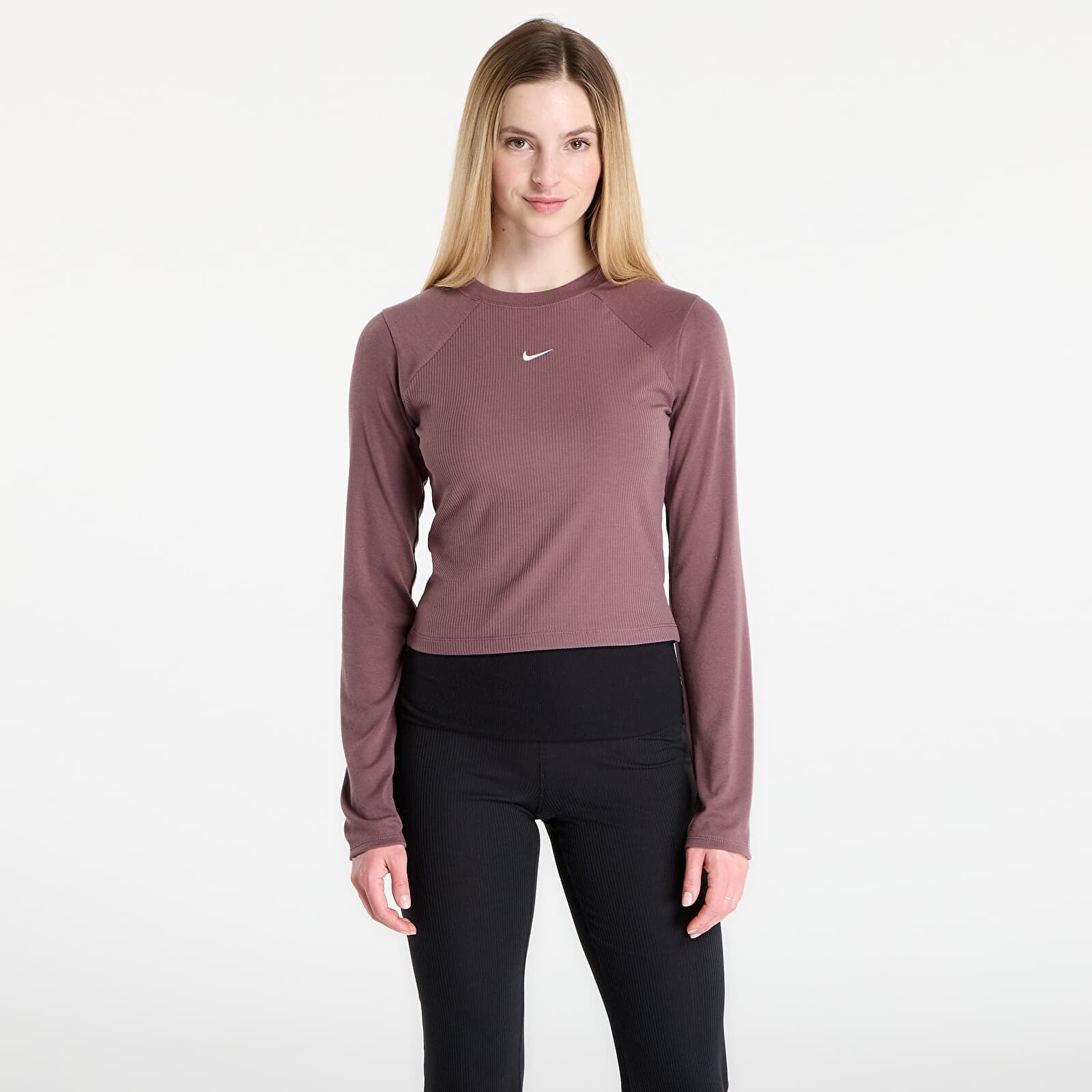 Tričko Nike Sportswear Chill Knit Women's Tight Long-Sleeve Ribbed Top Tattoo/ Sail M