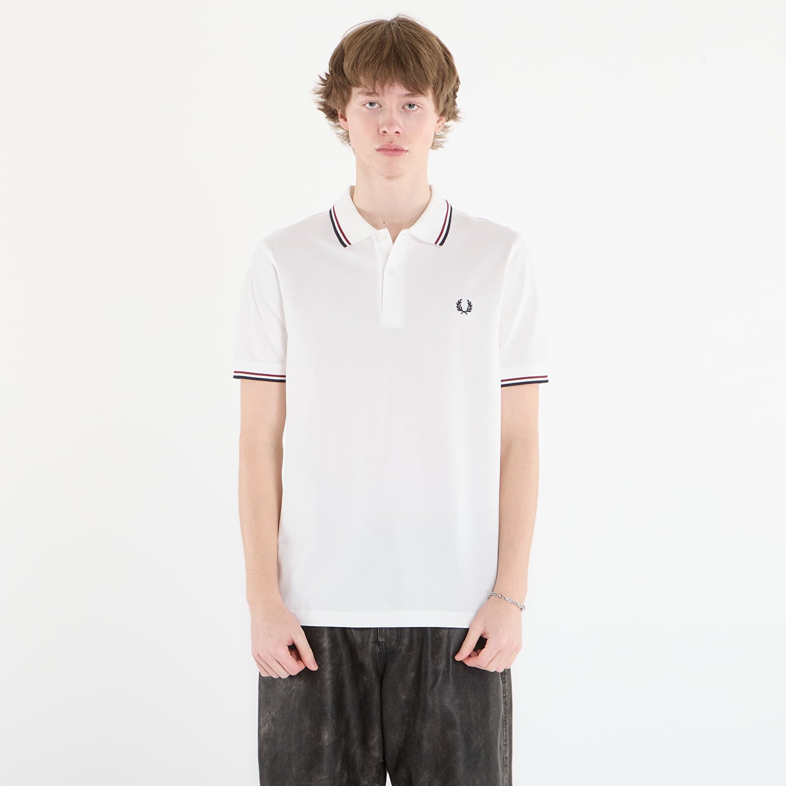Tričko FRED PERRY Twin Tipped Fred Perry Shirt Snwht/ Bred/ Nvy S