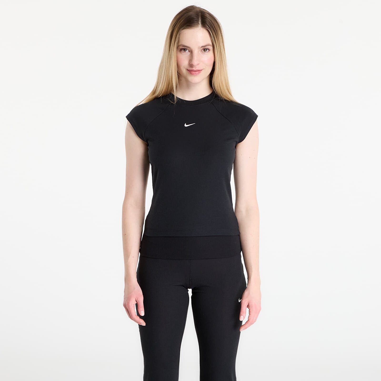 Tričko Nike Sportswear Chill Knit Women's Tight Short-Sleeve Ribbed Top Black/ Sail XS