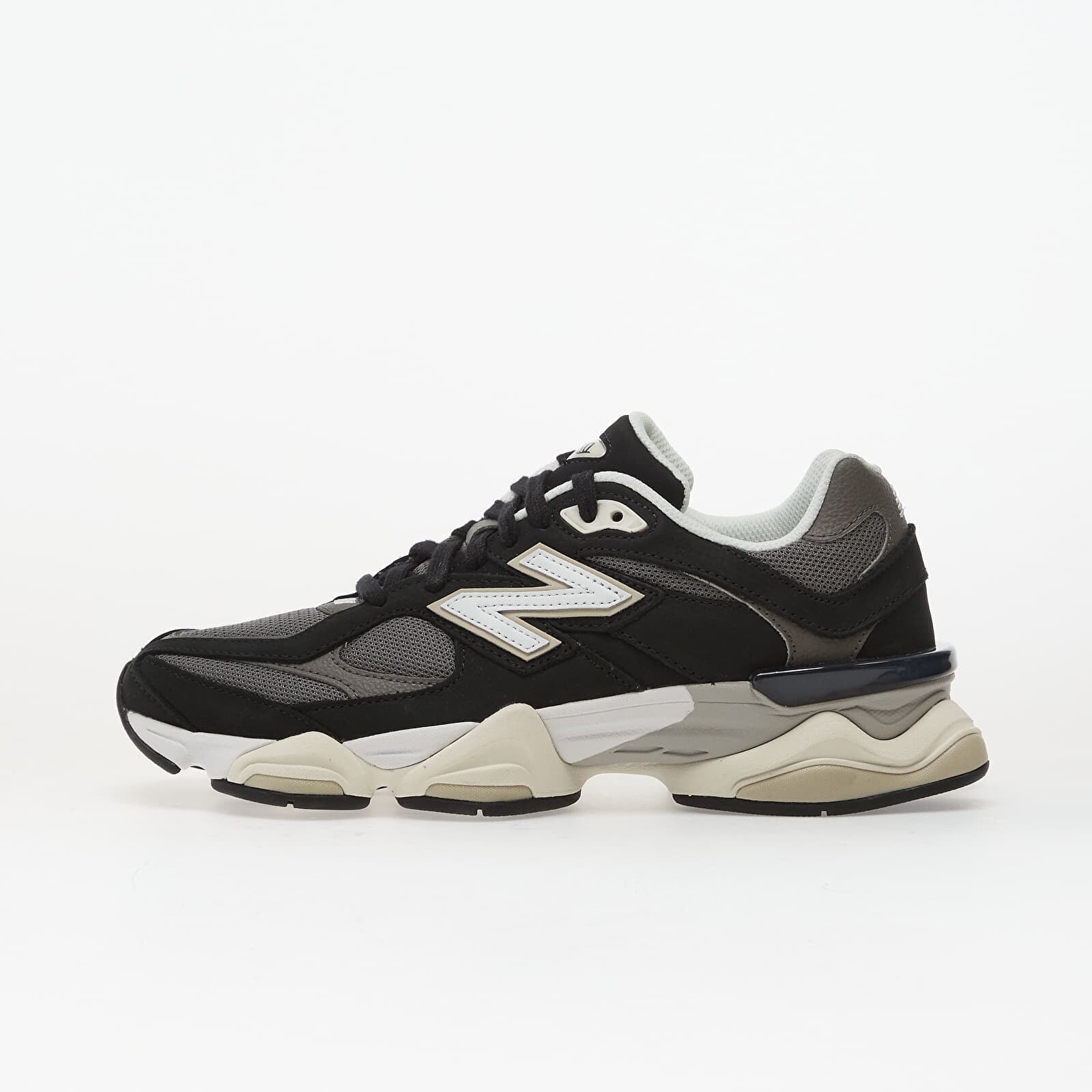 Tenisky New Balance 9060 Black/ Tornado EUR 40