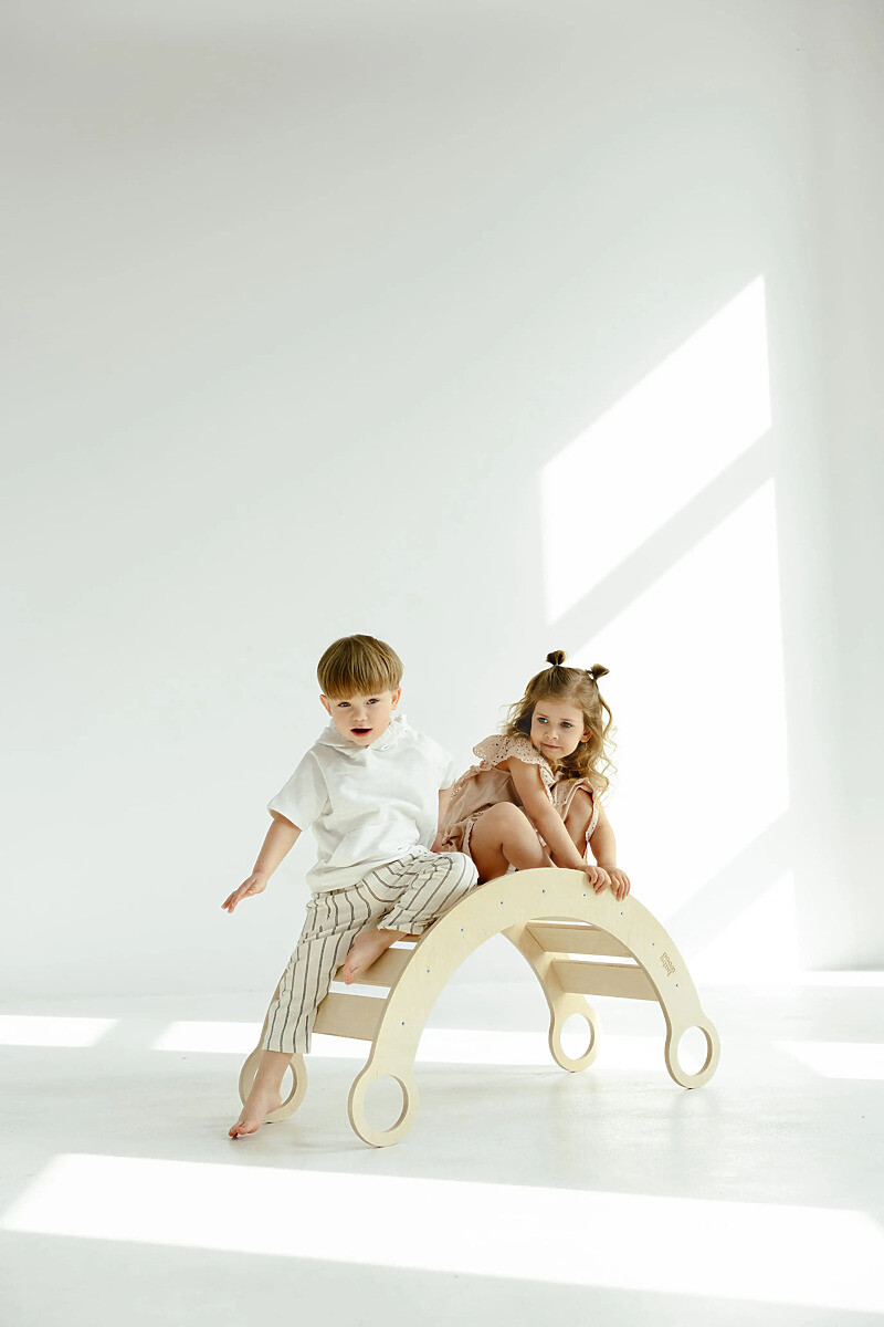 Drevená hojdačka Montessori M - prírodná