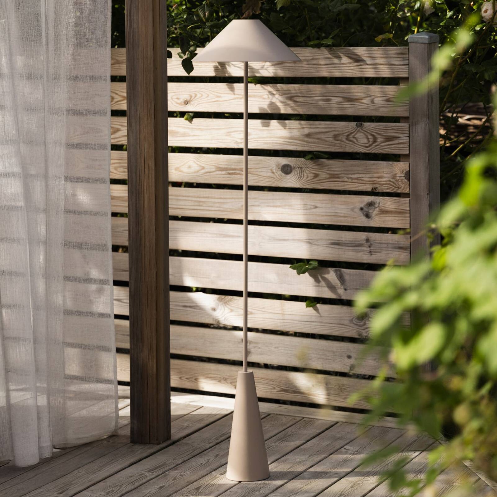 Globen Lighting Akumulátorová vonkajšia stojaca lampa Cannes, béžová, IP54