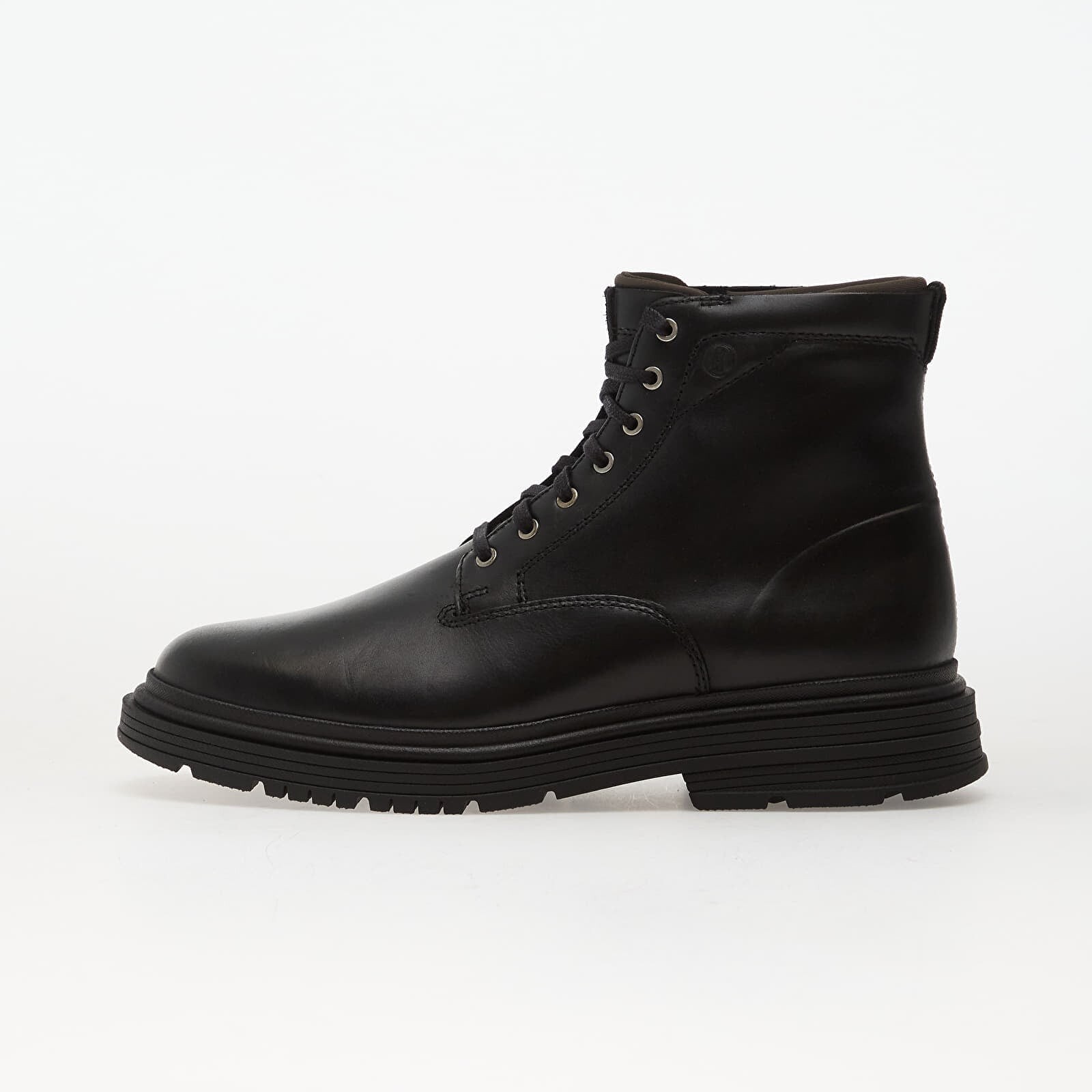 Tenisky Clarks Badbury Hi WP Black WLined Lea EUR 46