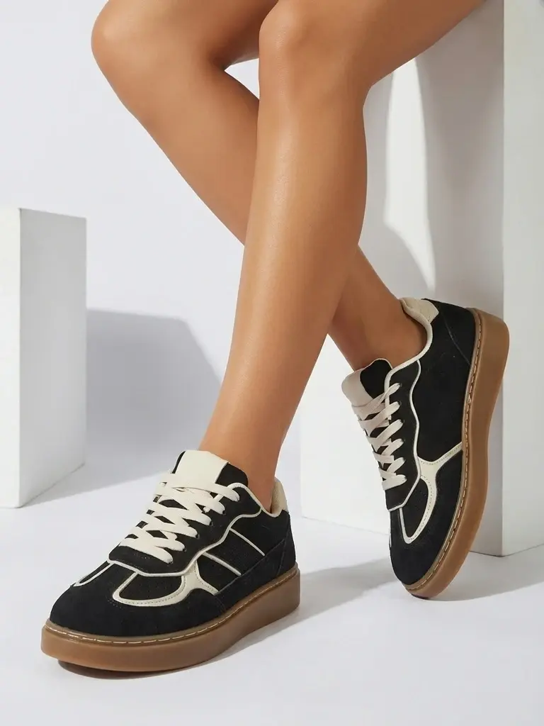 Dámske ekologické športové tenisky Flora Black