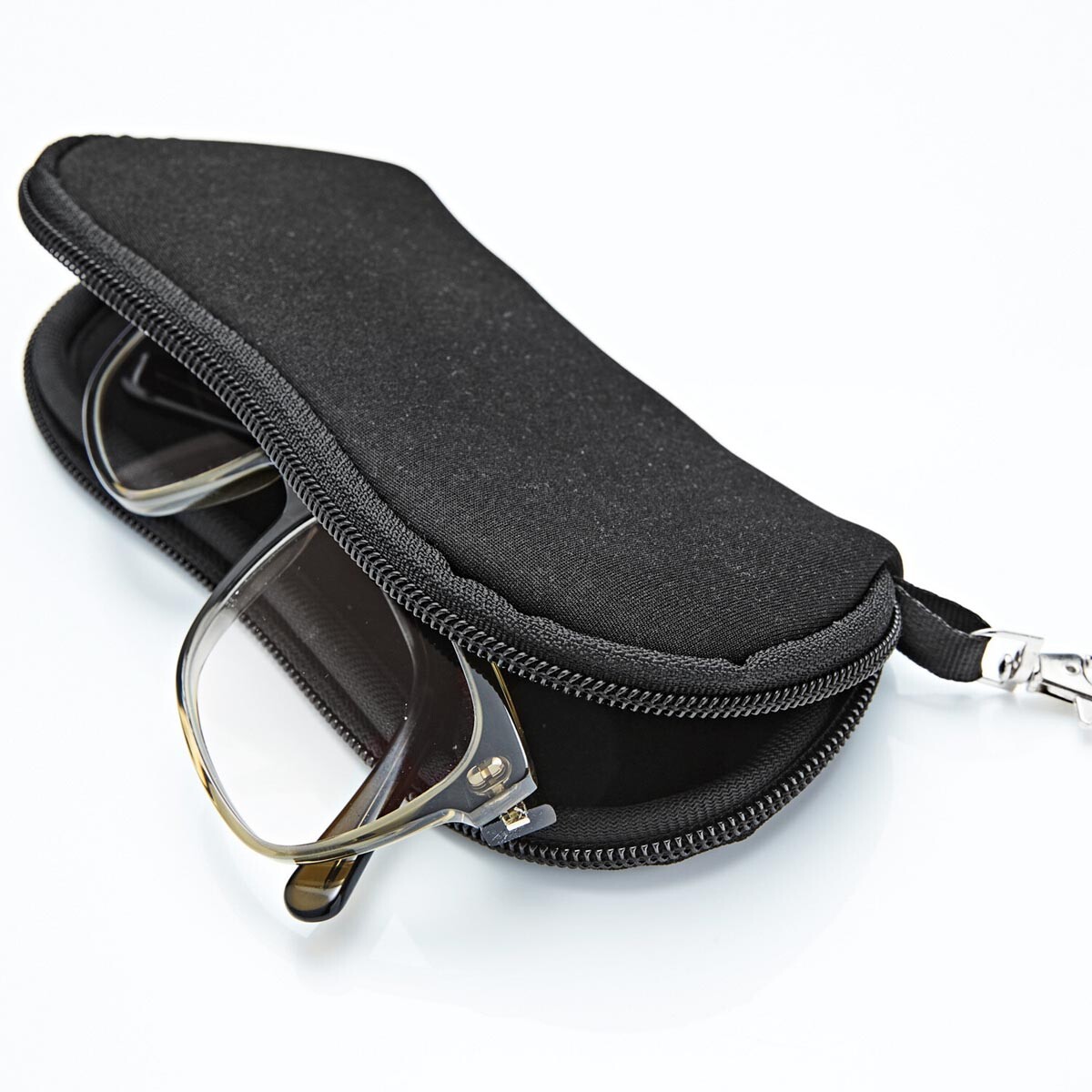 Puzdro na okuliare s klipom
