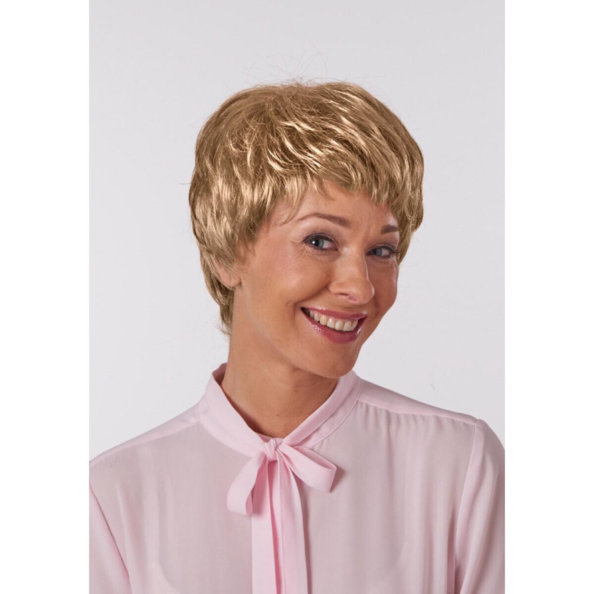 Parochňa Marie, tmavá popolavá blond