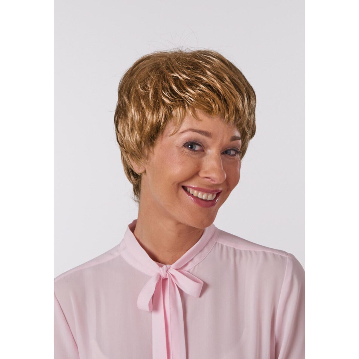 Parochňa Marie, tmavá blond