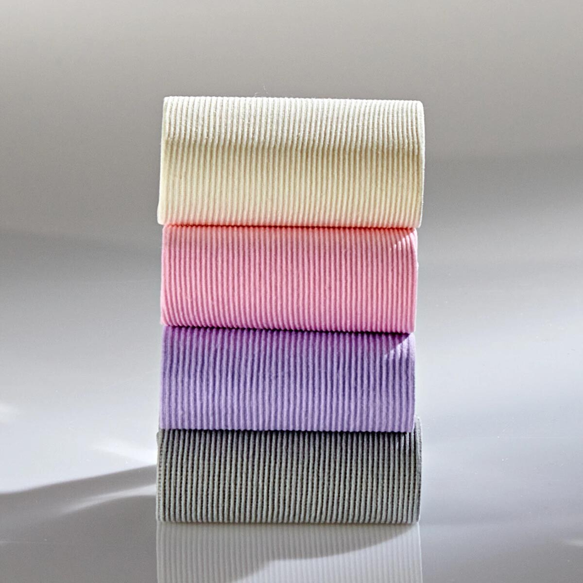 4 páry super mäkkých ponožiek