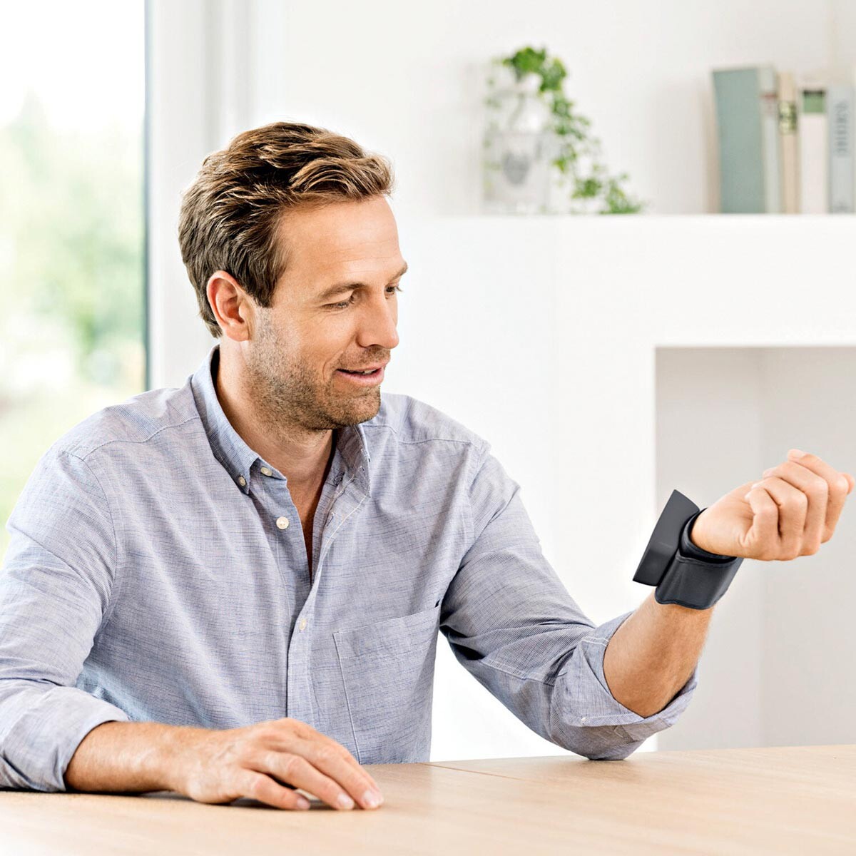 Zápästný tlakomer Beurer BC 27