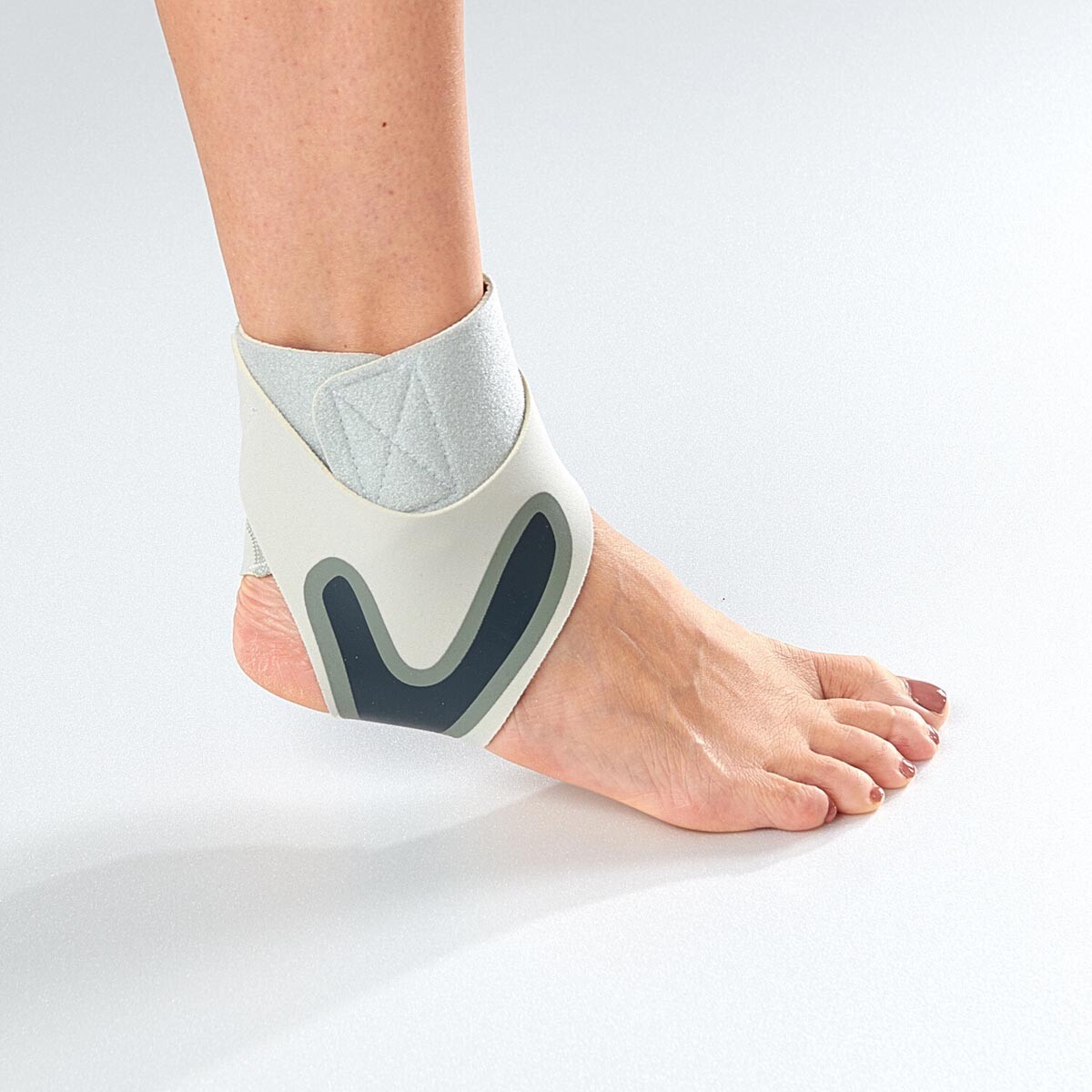 Super tenká bandáž členku