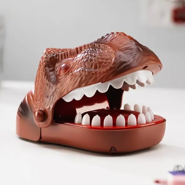 Hra dinosaurus u zubára