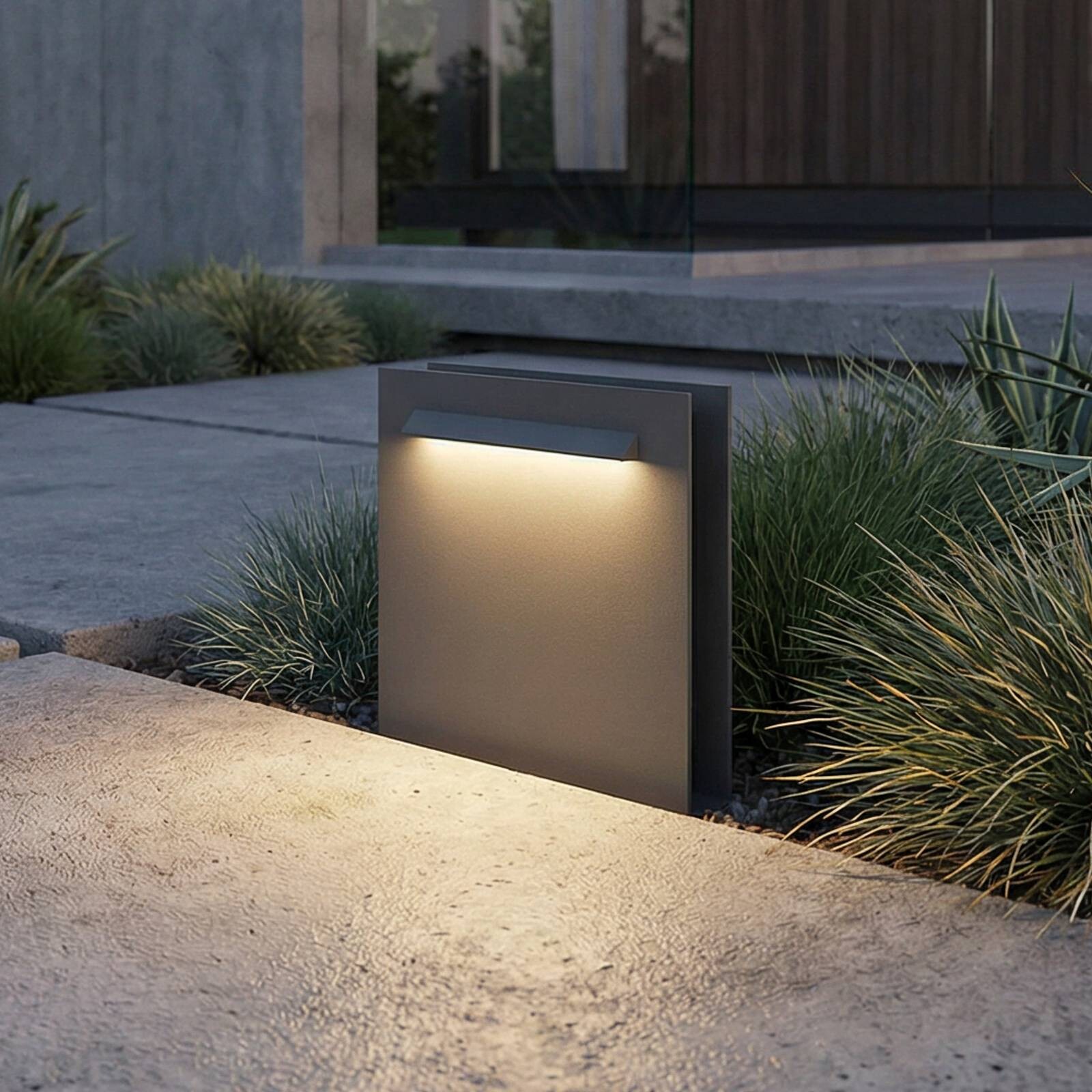 Lucande LED podlahové svietidlo Joril, antracitová, CCT, 23 cm, IP65