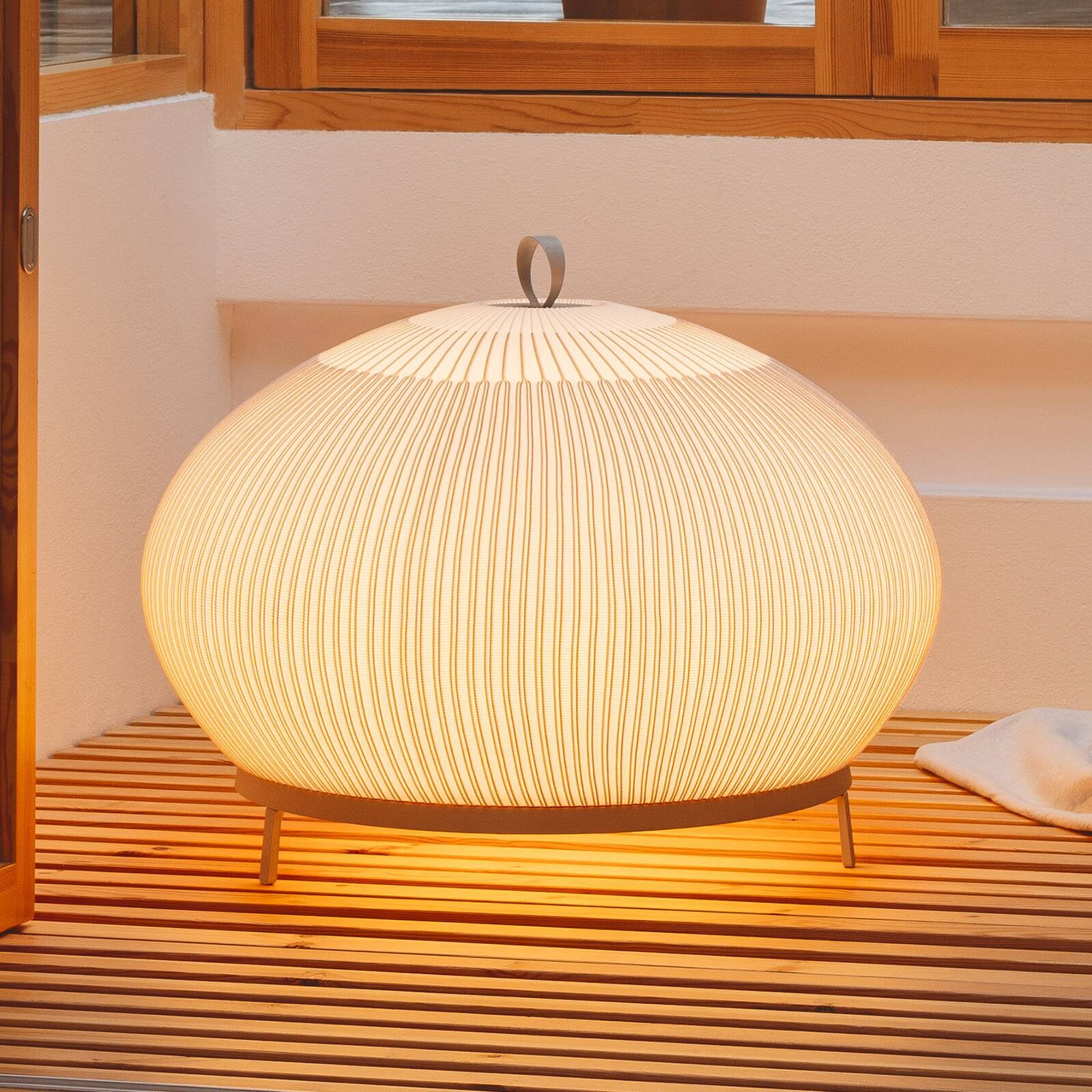 Vibia LED stojacie svietidlo KNIT, 51 x 65 cm, béžové, textilné