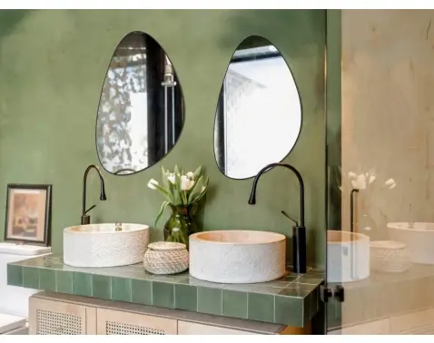 Nástenné zrkadlo Ida 40x60 cm, čierne%