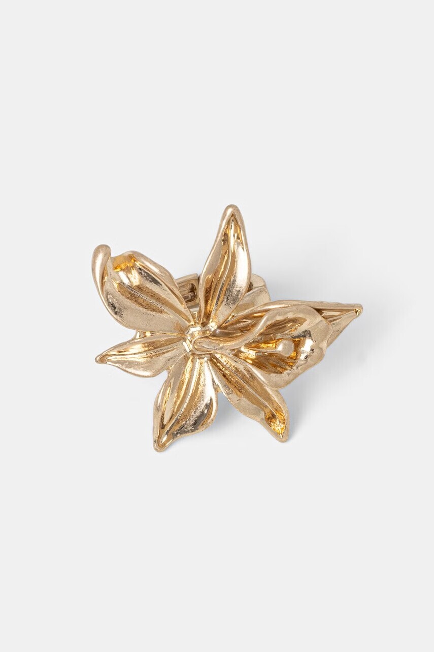 Prsteň Lola Casademunt