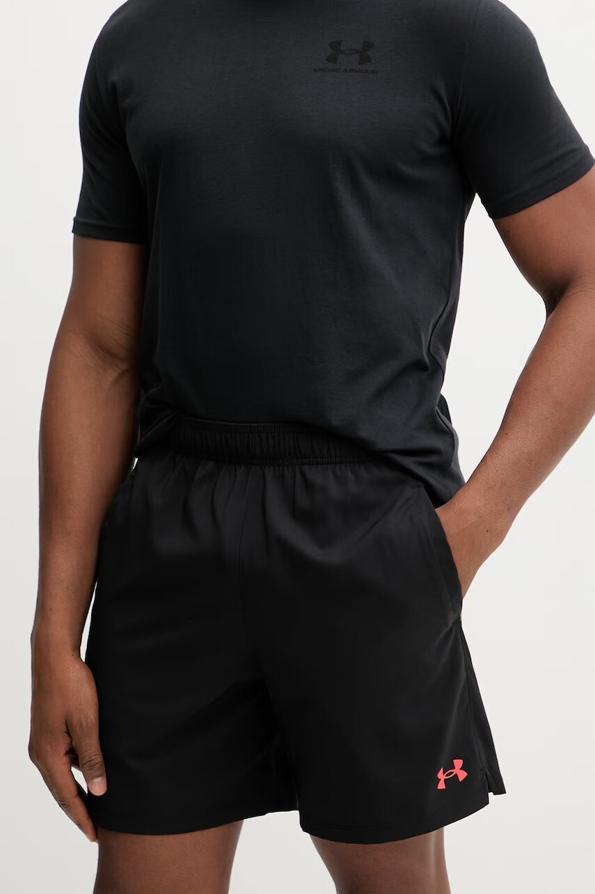 Tréningové šortky Under Armour Vanish Woven