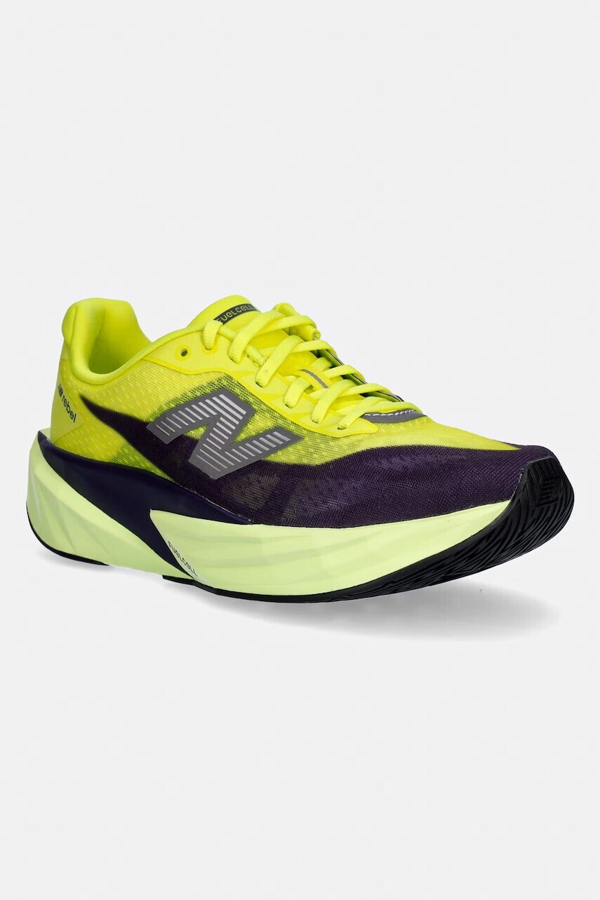 New Balance obuv na beh pánska REBELv5