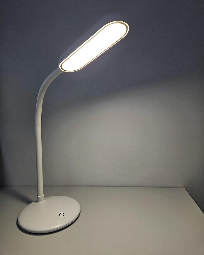 Stolová lampa TR-088M LED USB WHITE LB1
