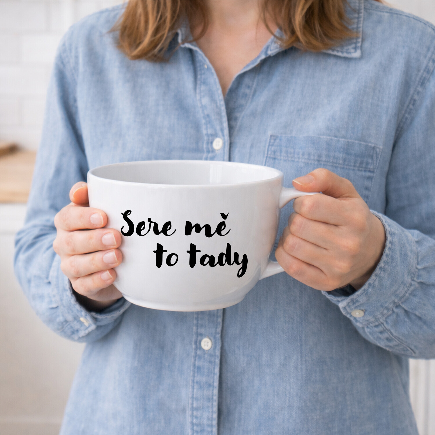 SERE MĚ TO TADY - MEGA XXL keramický hrnek 1000 ml