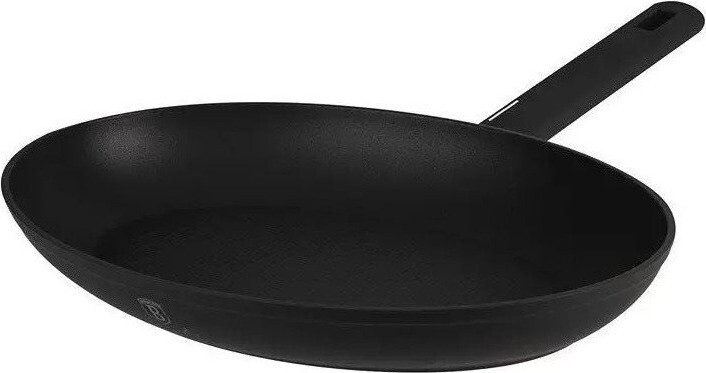 BerlingerHaus Matte Black Collection Panvica na ryby s titánovým povrchom 35 × 25 cm