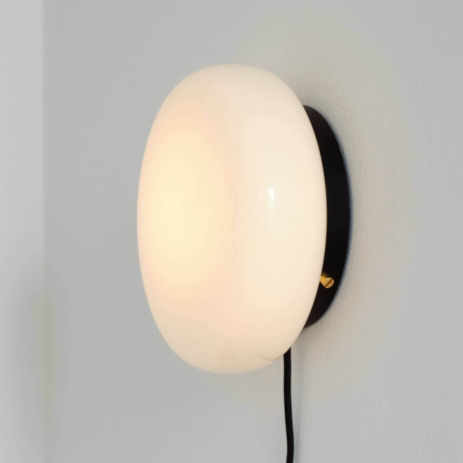 GEJST Nástenné svetlo OPA, opálové sklo, G9, kábel/zástrčka/vypínač