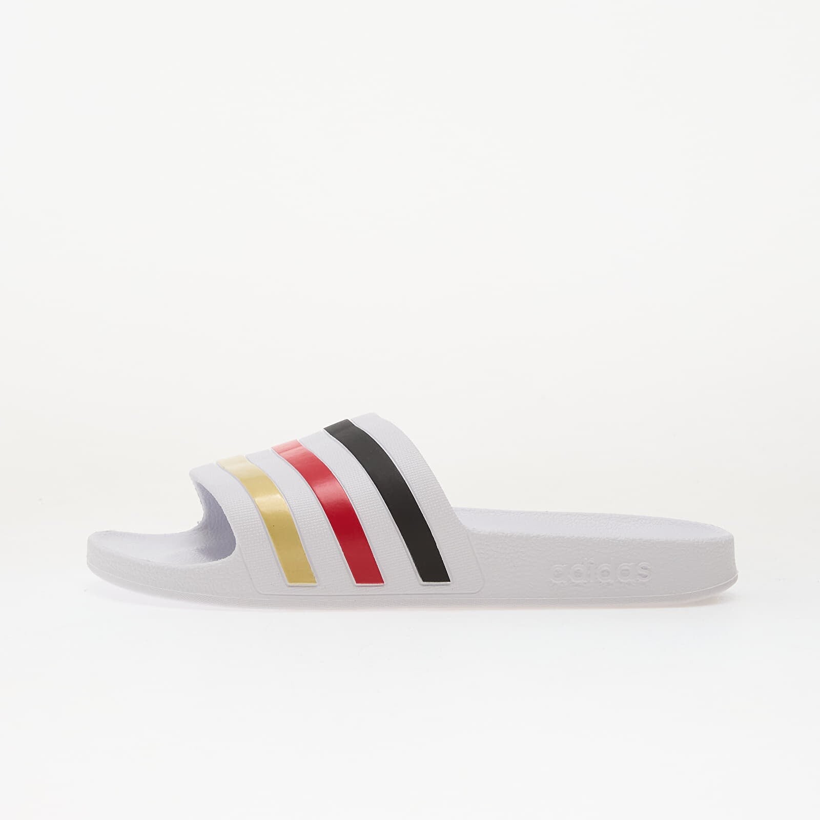 Tenisky adidas Adilette Aqua Slides Ftwr White/ Core Black/ Gold Met. EUR 44.5