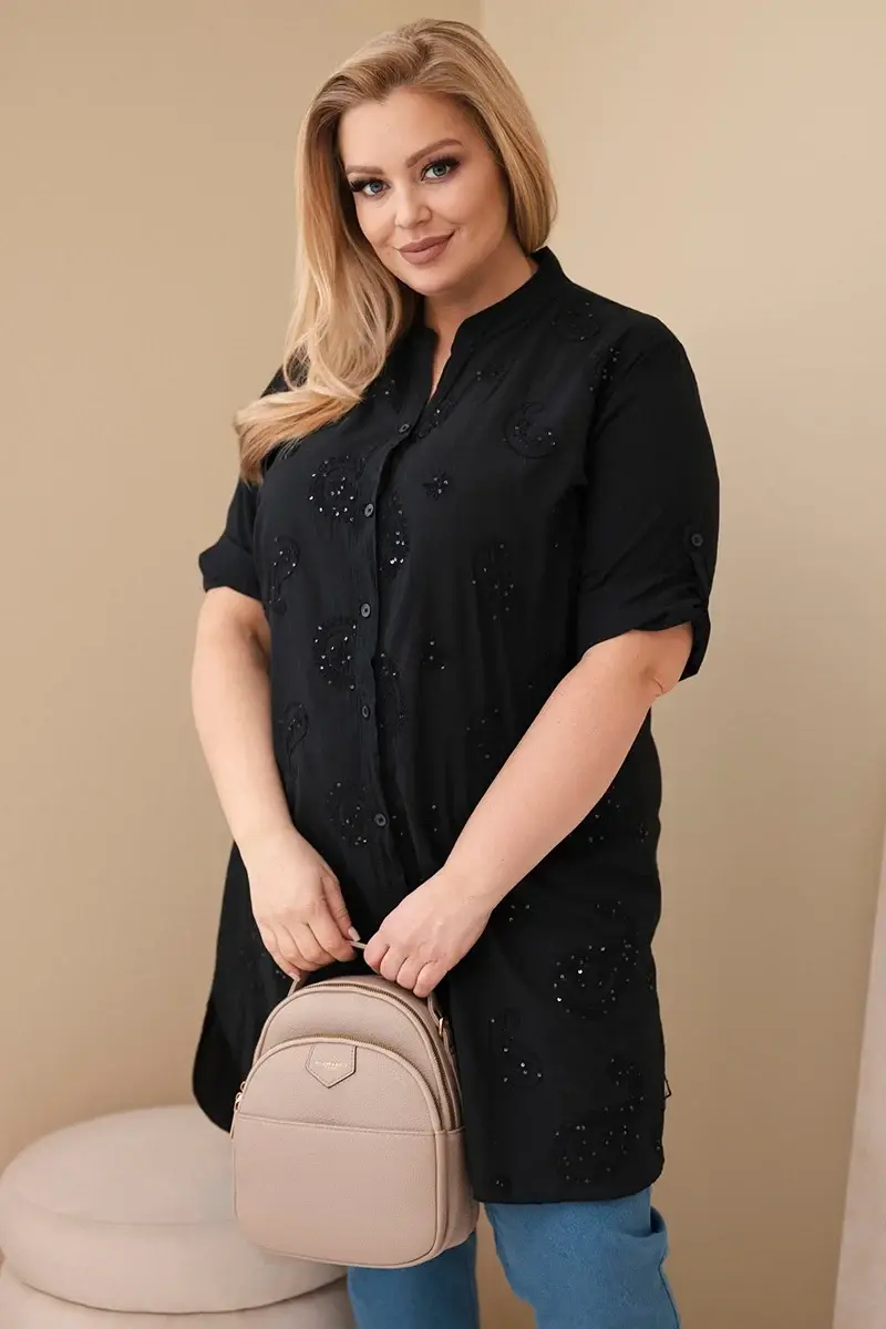 Plus Size šaty s výšivkou a vyhrňovacími rukávmi