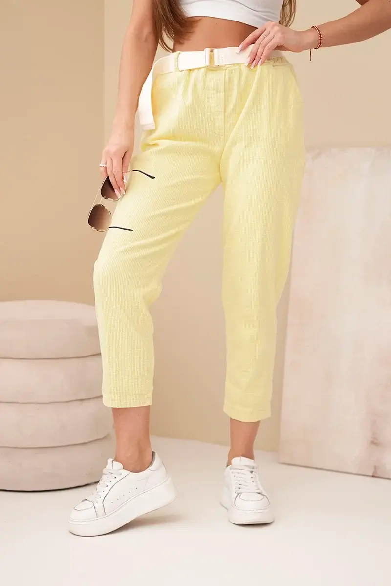 Kesi Włoski dámske manchestrové nohavice s opaskom žlté