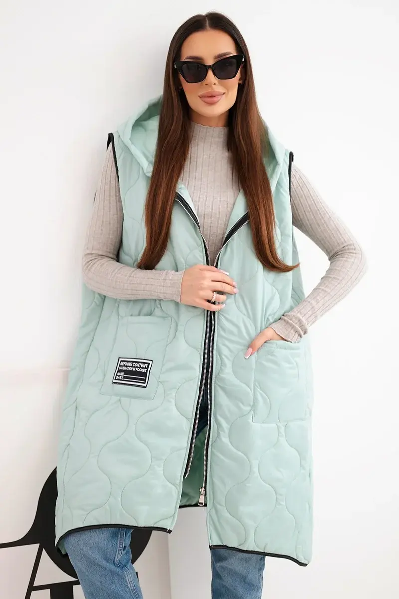 Dámska prešívaná vesta Plus Size s kapucňou v mätovej farbe