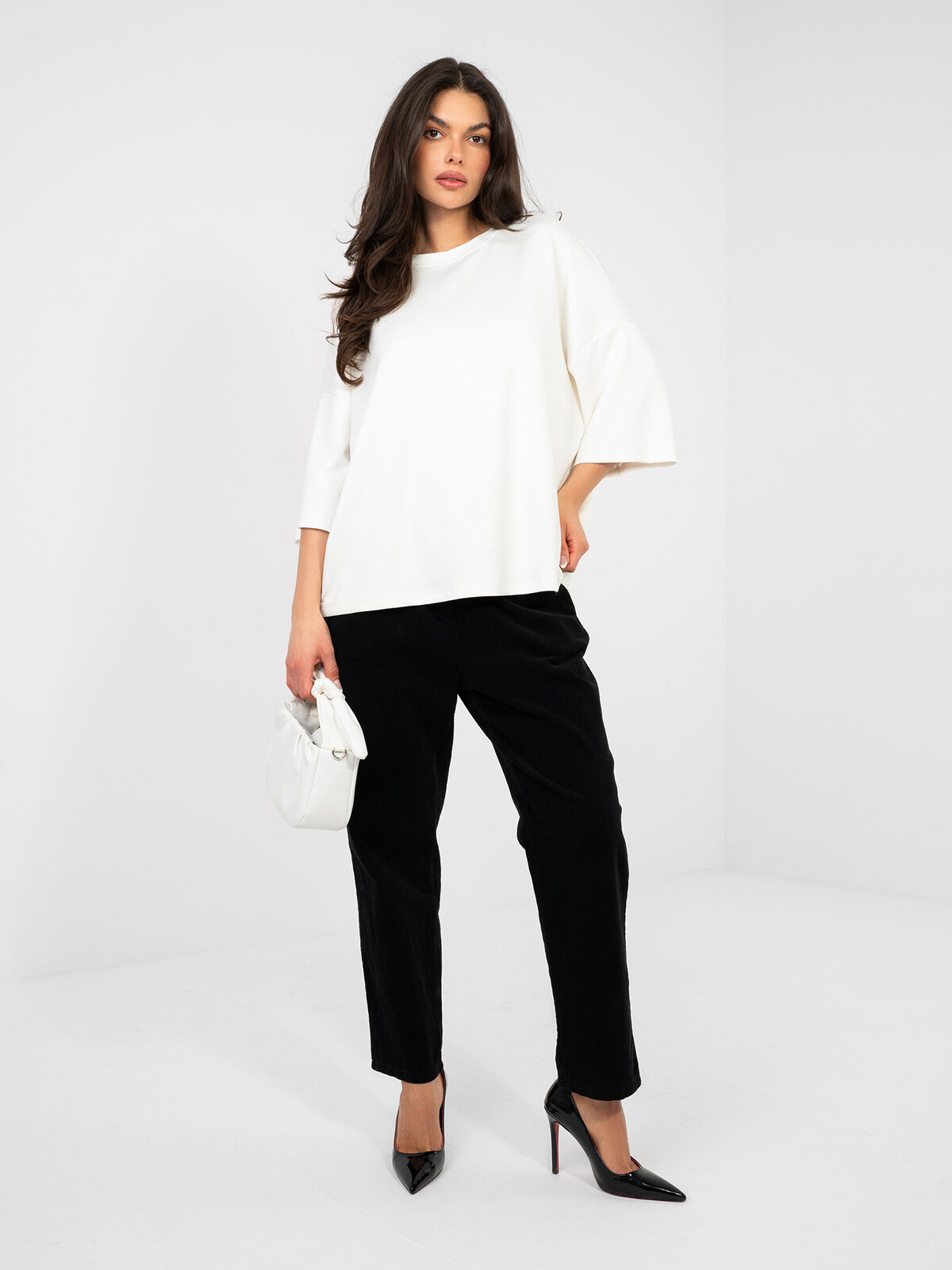 Biela dámska blúzka oversize