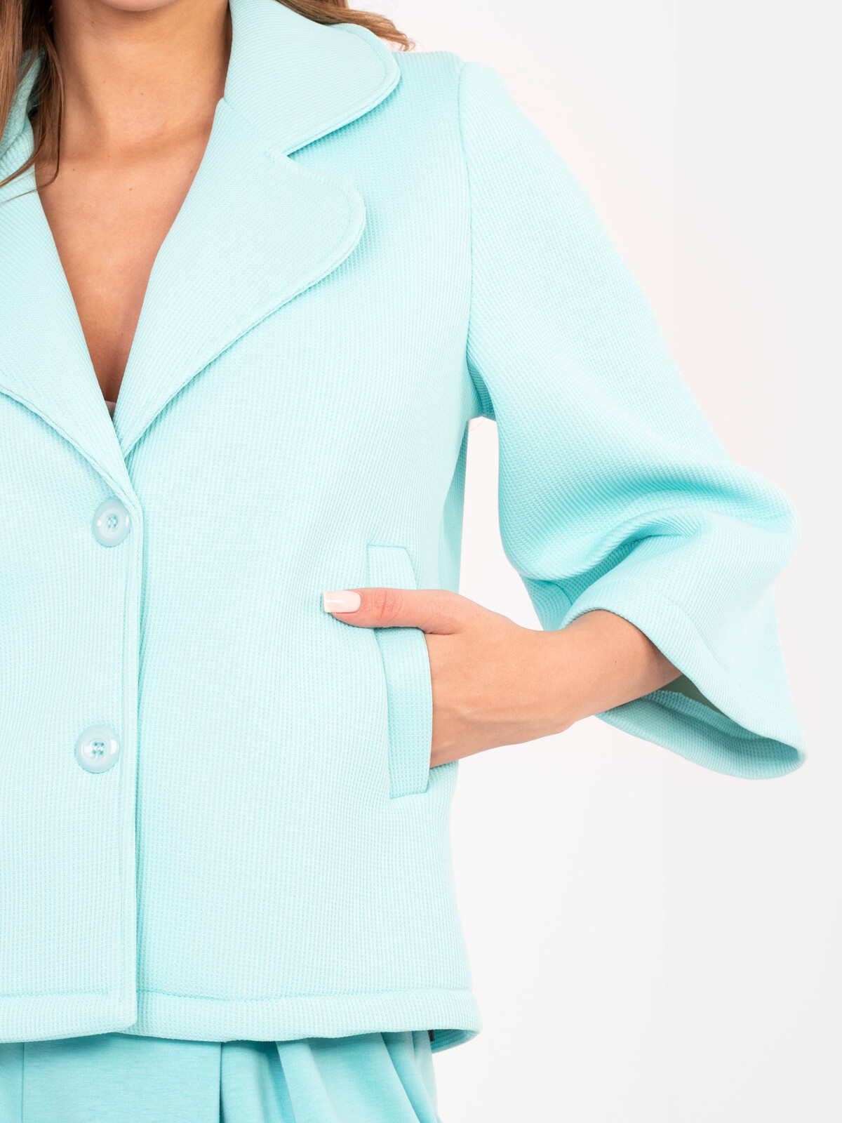 Mint plášť s vreckami