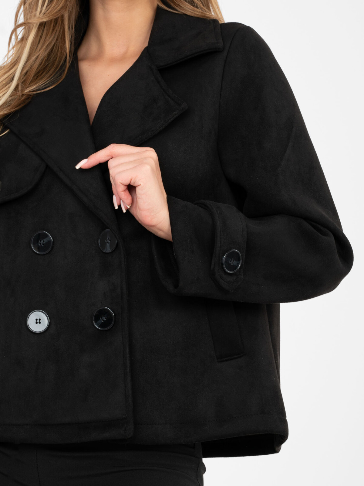 Čierny prechodný plášť s vreckami