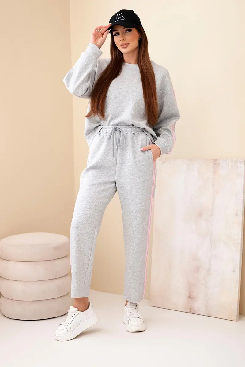 Kesi dámska súprava s pruhmi sivá