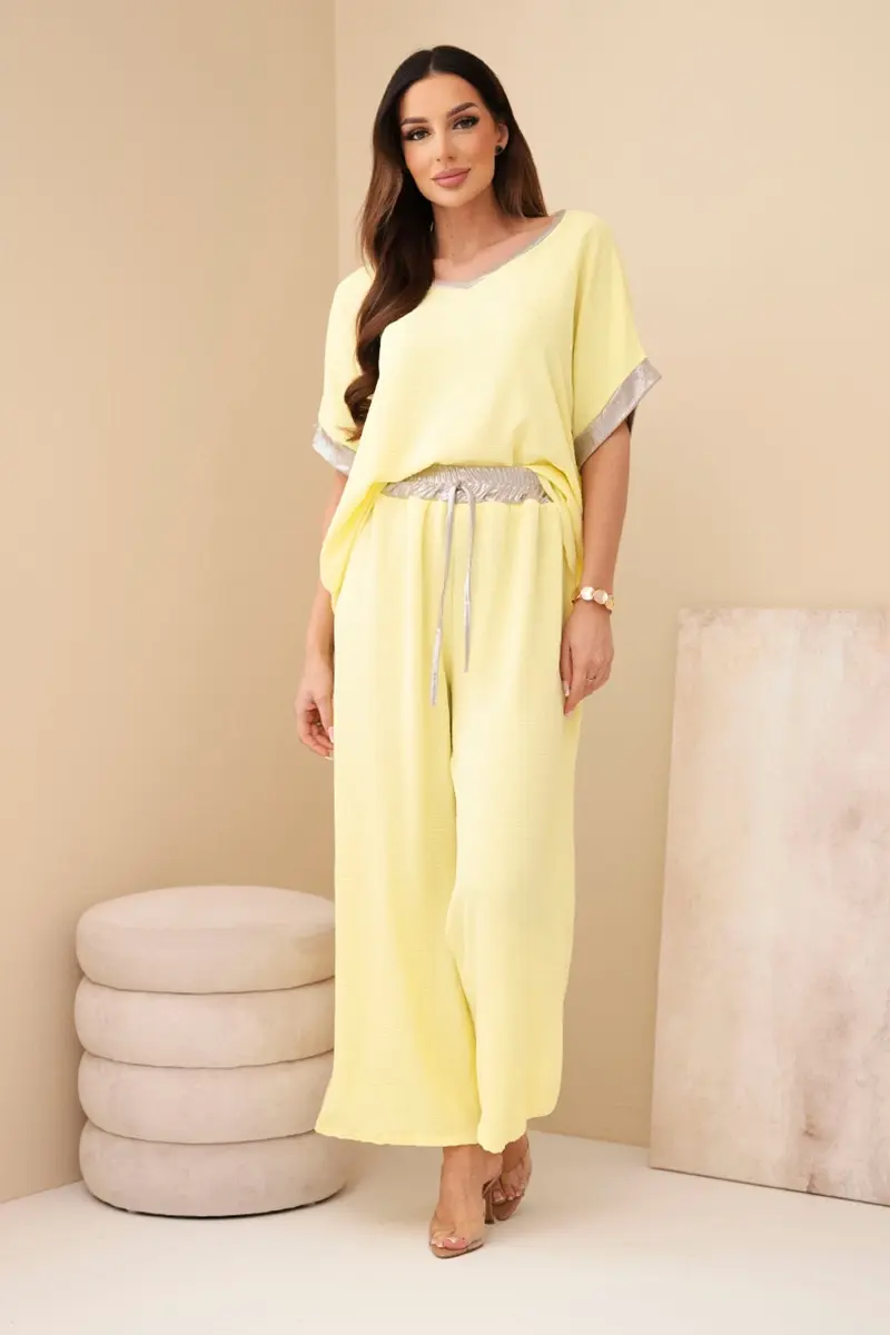 Kesi viskózový set so zlatým lemom