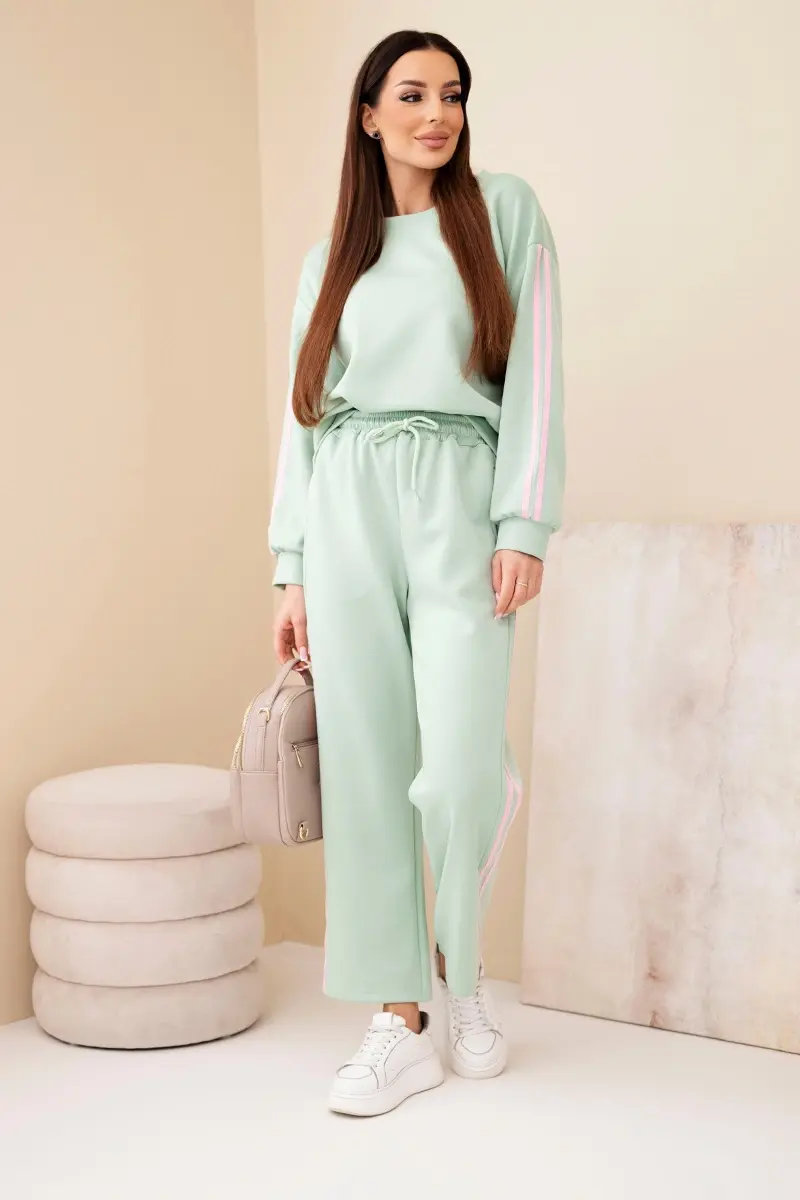 Kesi dámska súprava s bočnými pruhmi