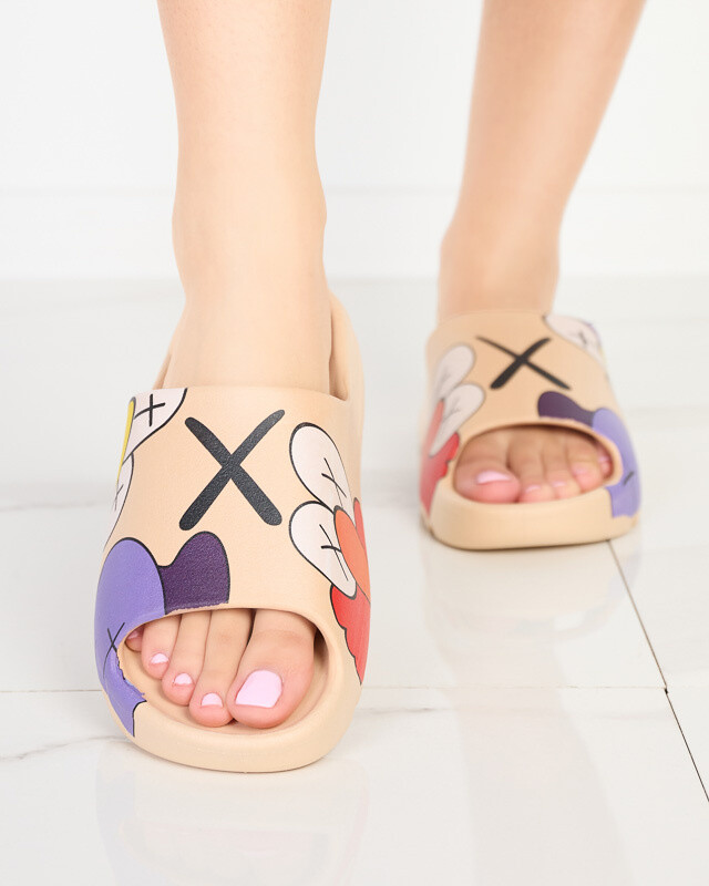 Béžové gumové dámske šľapky s potlačou Pfizz