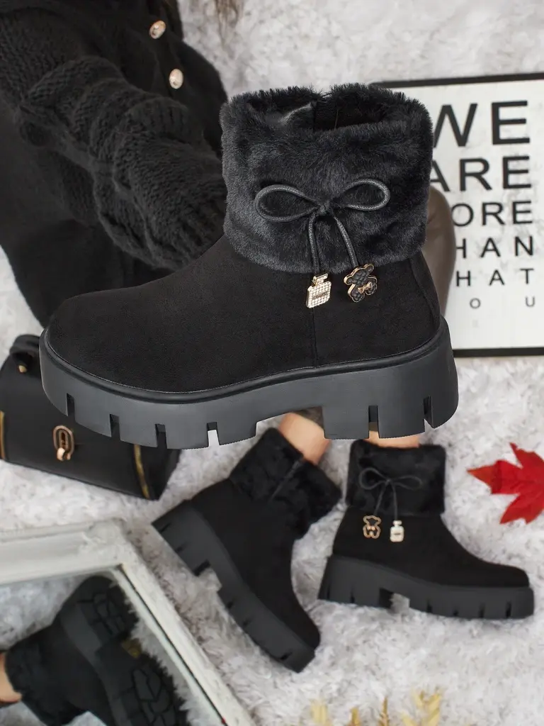 Dámske členkové topánky Resti z ekosemišu s kožušinou