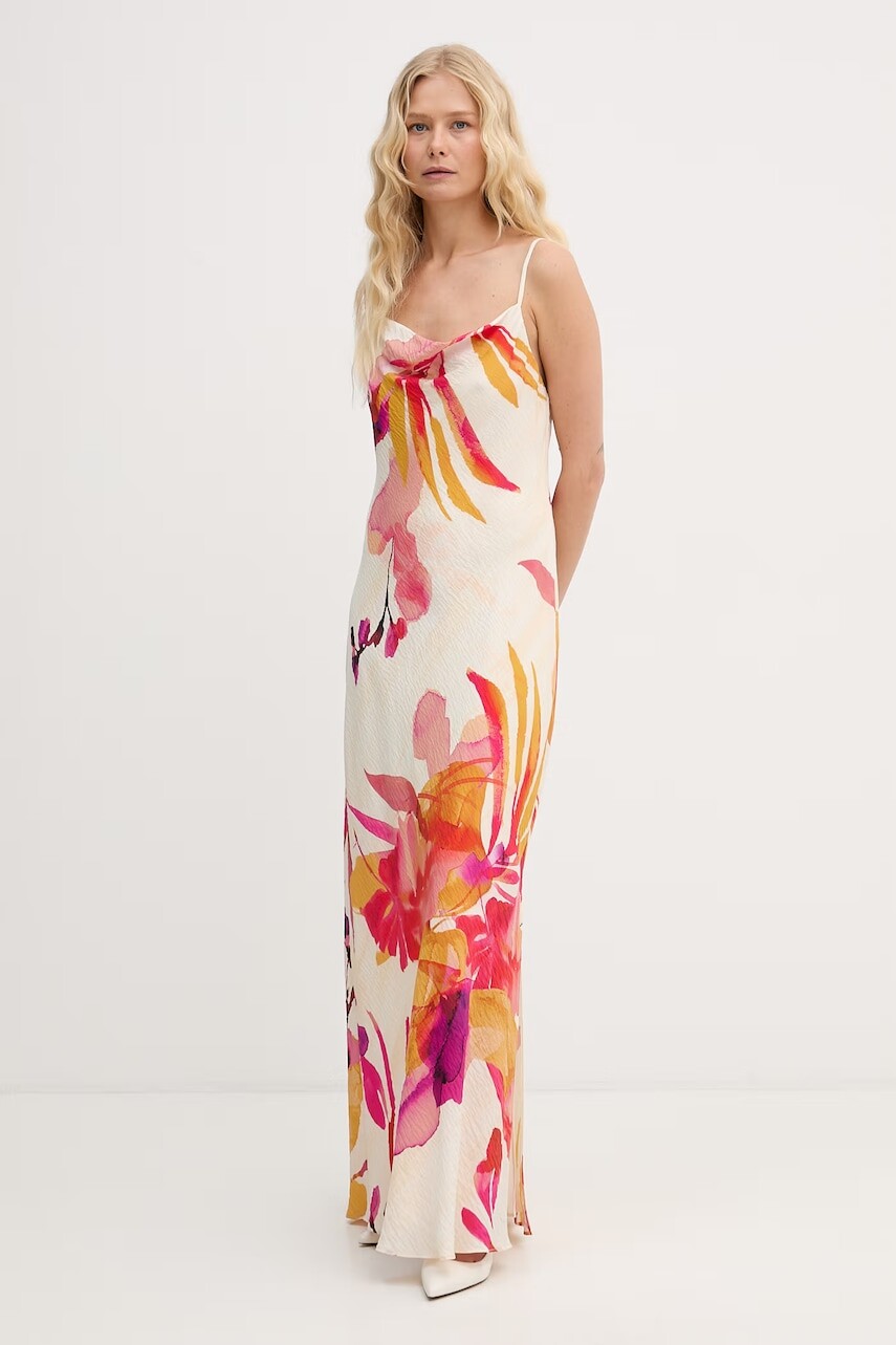 Lola Casademunt letné šaty