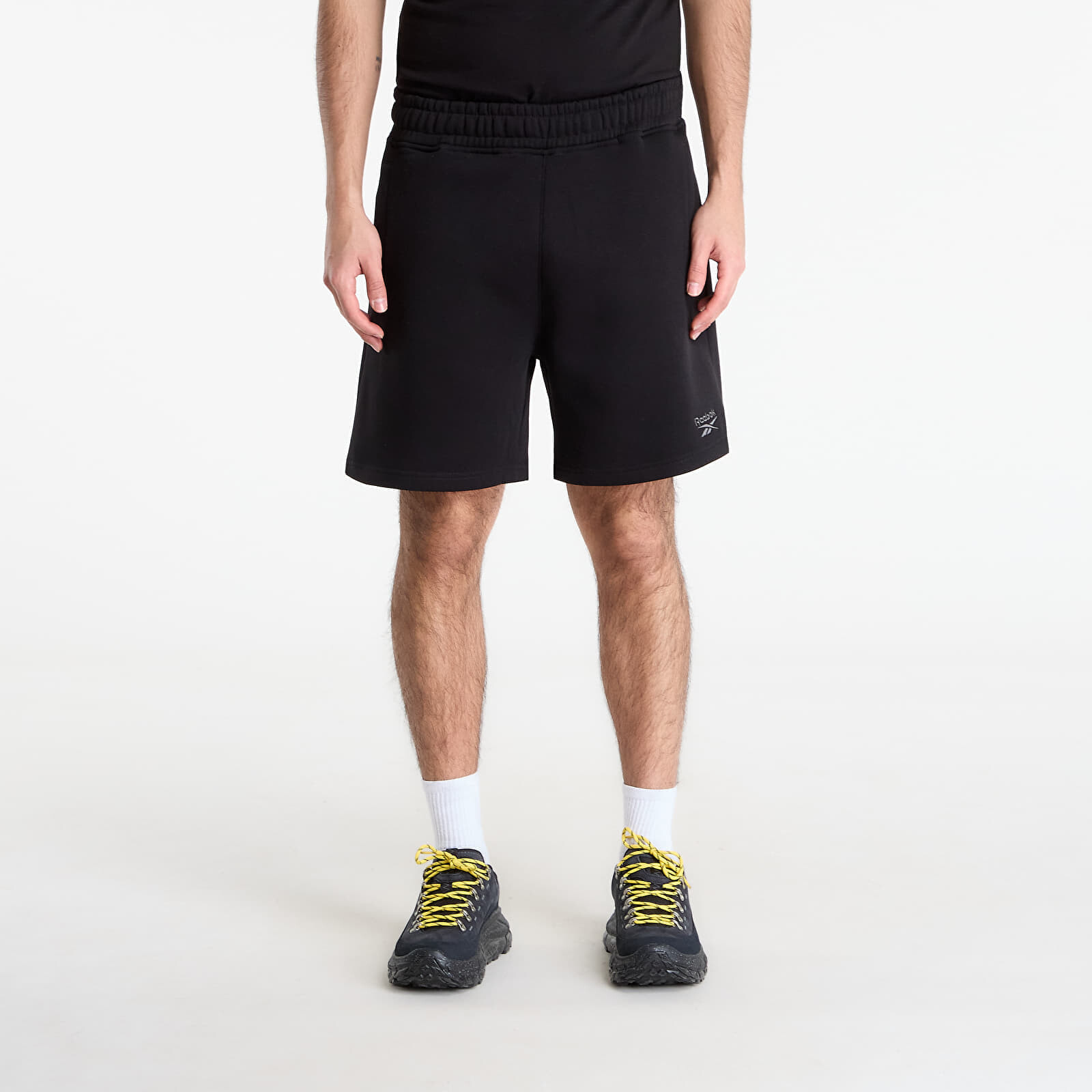 Šortky Reebok Wardrobe Essentials Men's Shorts Black XXL