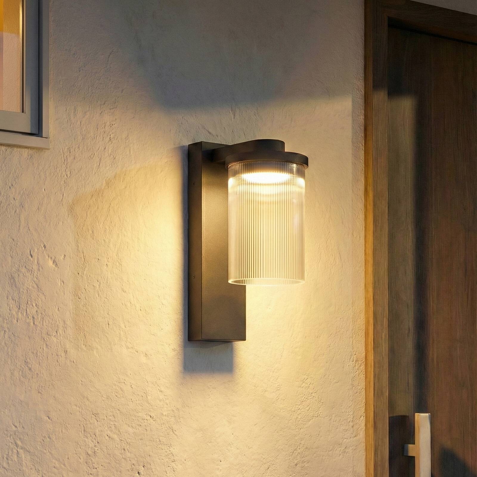 Lucande LED vonkajšie nástenné svietidlo Beelia, antracitové, rýhované