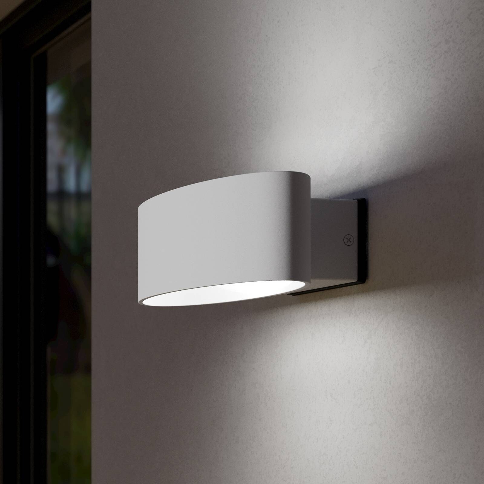LED vonkajšie nástenné svietidlo Chinoa, biela, šírka 27 cm, kov