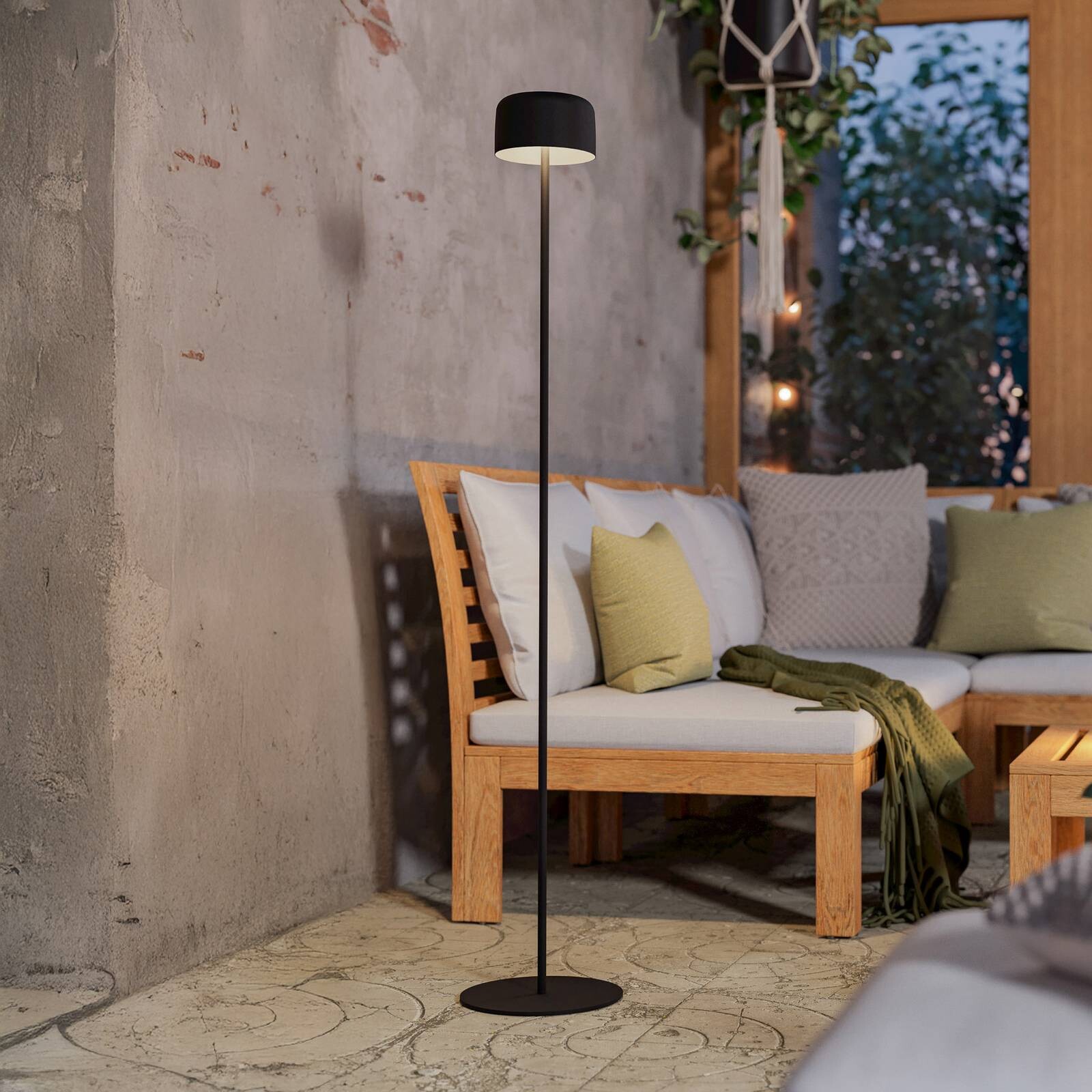 Solárna LED terasa lampa Roccanova-L, čierna, výška 120 cm