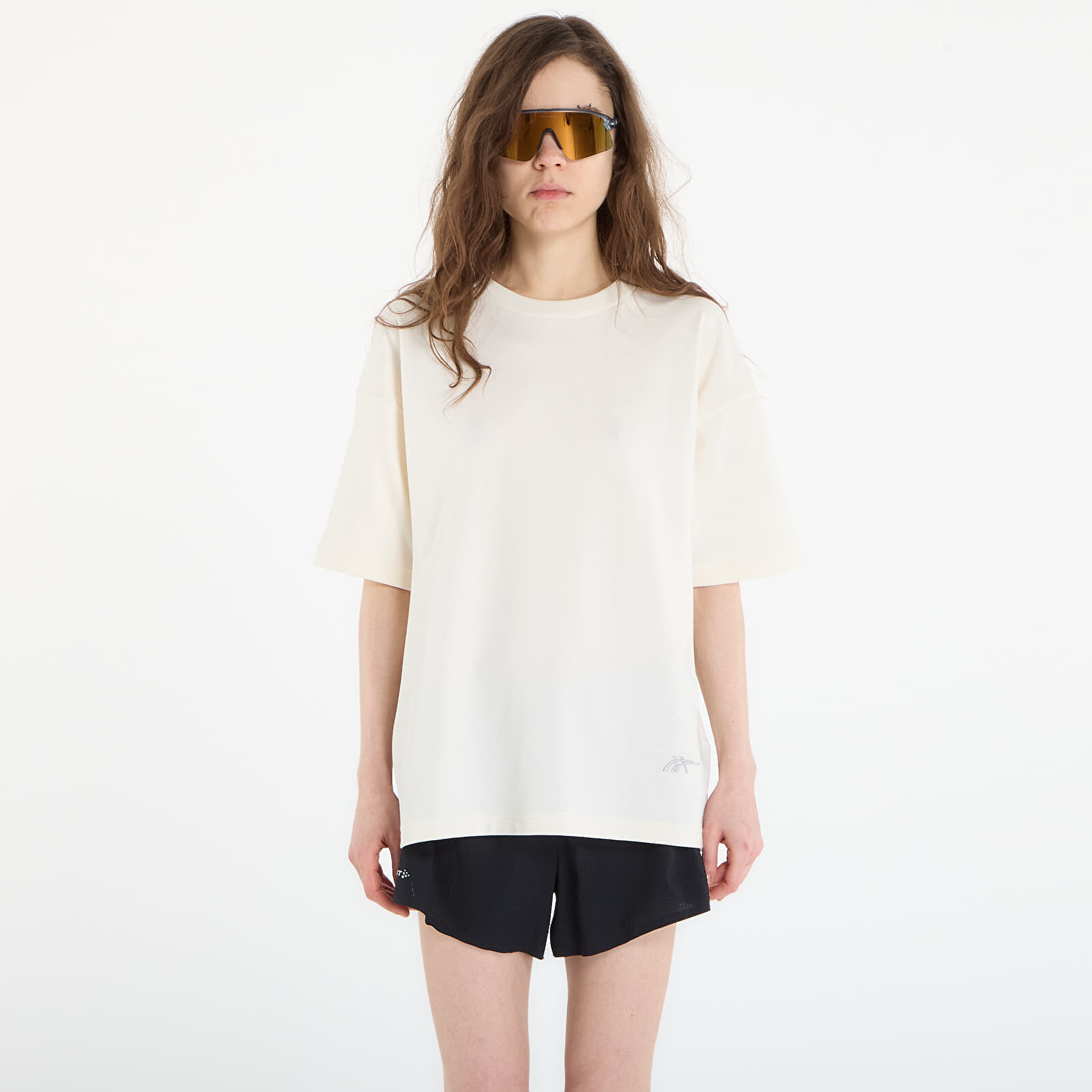Tričko Asics Track Club Heritage Relaxed Tee UNISEX Beige L